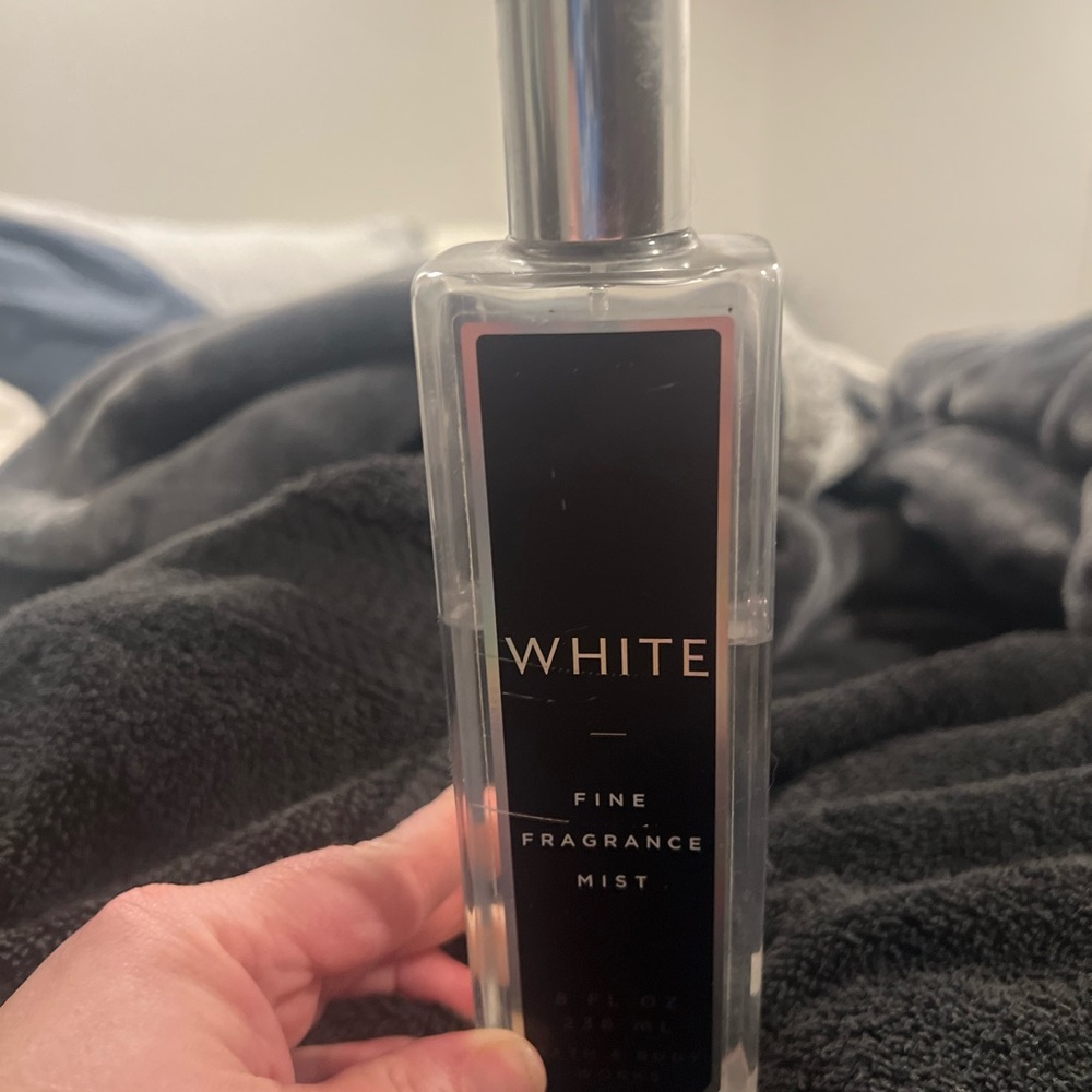 Bath & Body Works White Fine Fragrance Mist